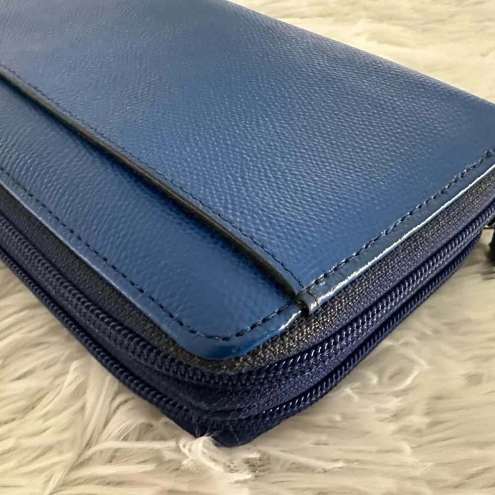 Tumi Horizon Double Zipper‎ Organizer Travel Wallet Clutch